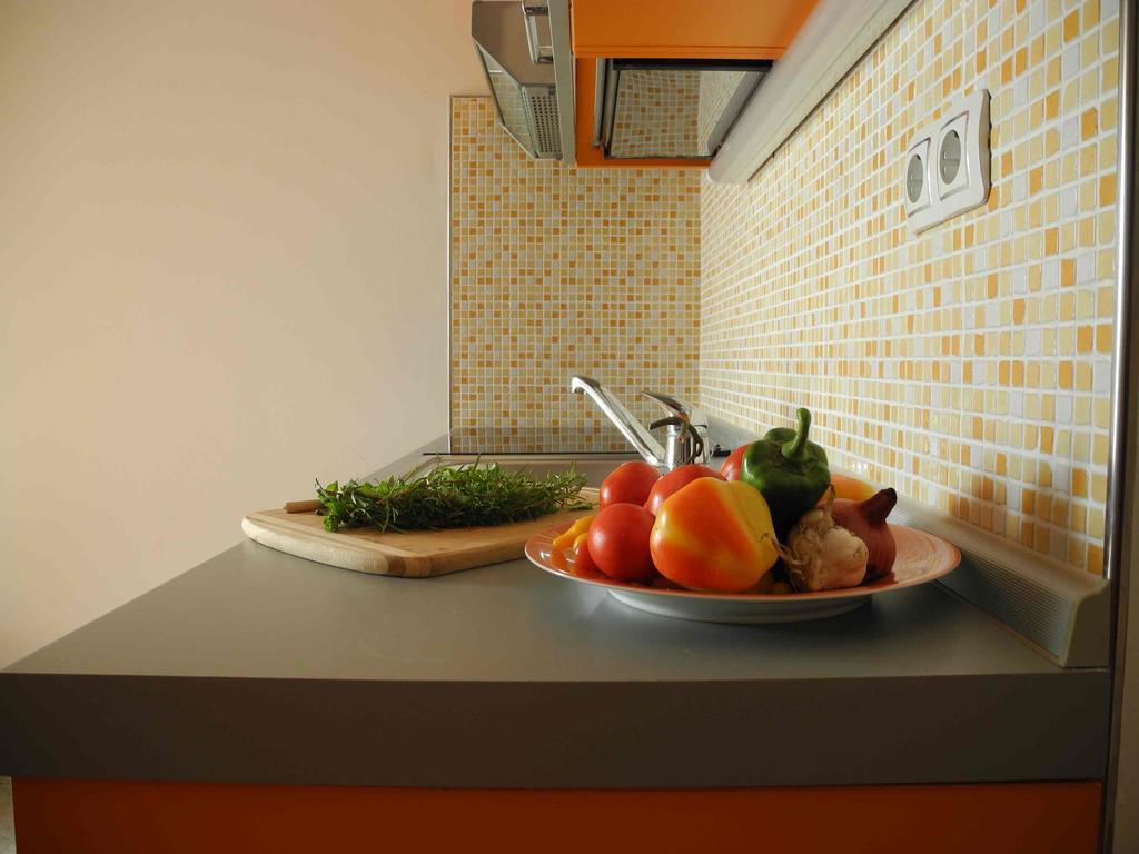 Apartments Antonela Jezera Εξωτερικό φωτογραφία